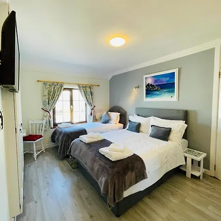 Гостевой дом The Ferry Boat 3*